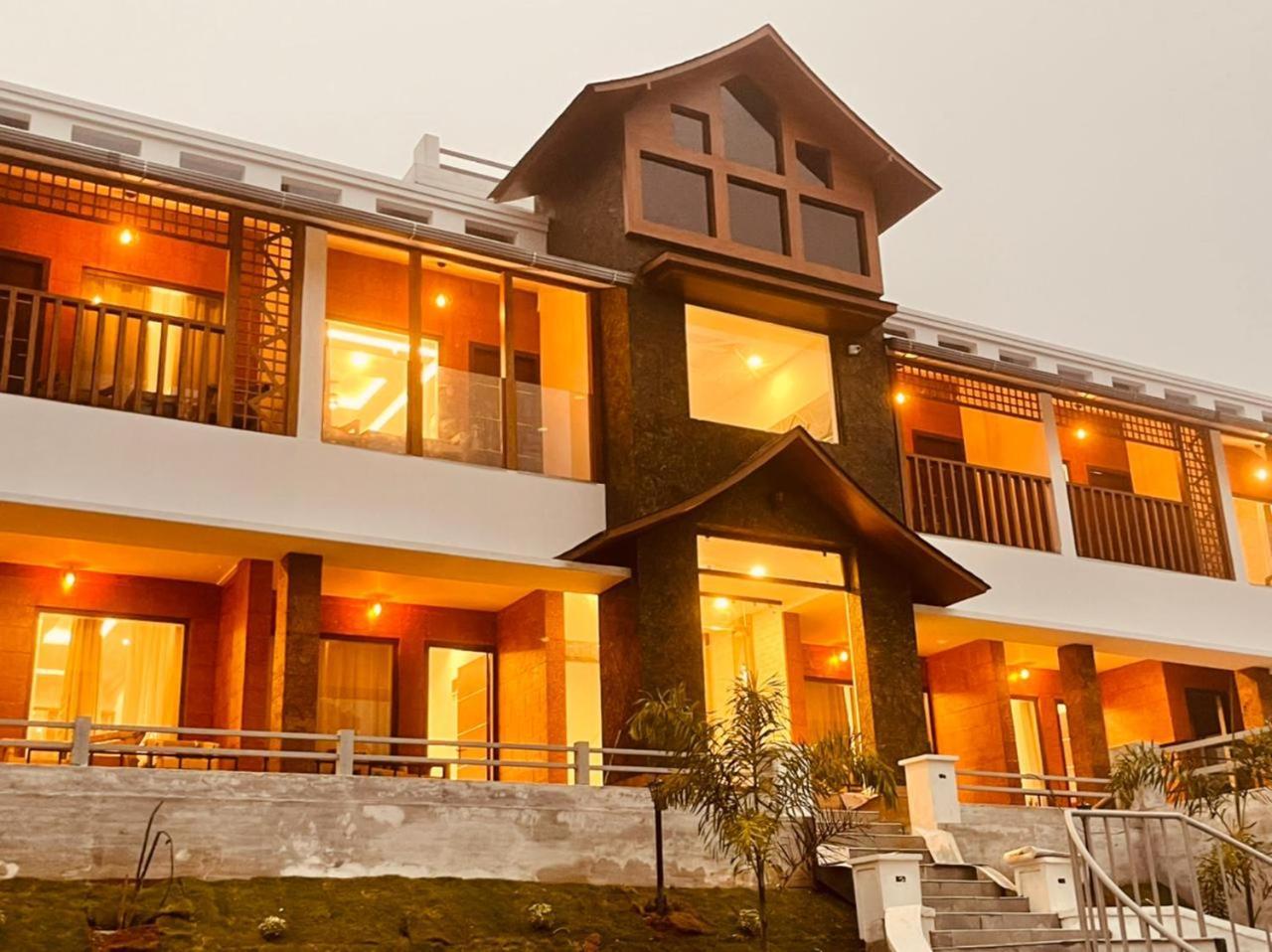 The Lavender Resort Waynad Vaduvanchal Eksteriør bilde